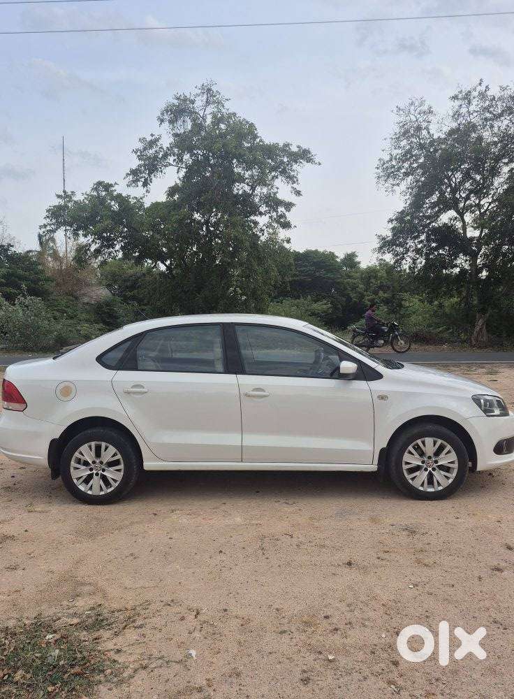 Volkswagen Vento 1.5 Tdi Highline Plus At, 2015, Diesel