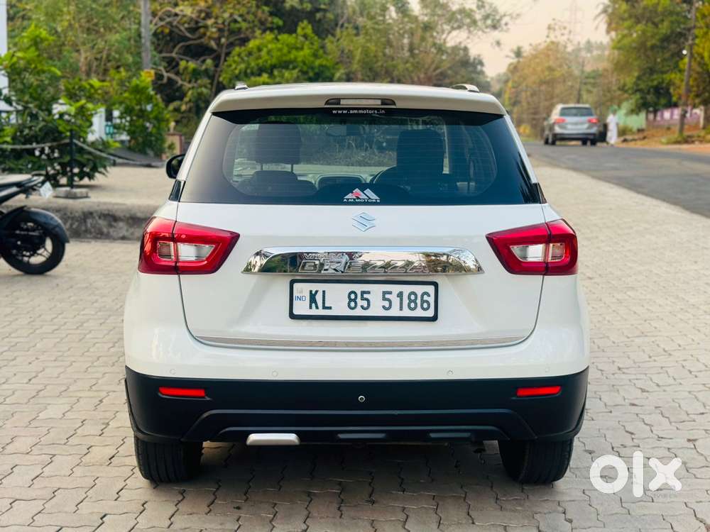 Maruti Suzuki Brezza 1.5 Vxi Smart Hybrid, 2021, Petrol