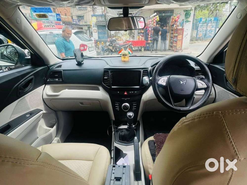 Mahindra Xuv300 W6, 2022, Petrol