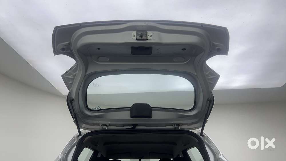 Renault Kwid 2019-ongoing 1.0 Rxt Amt (o), 2018, Petrol