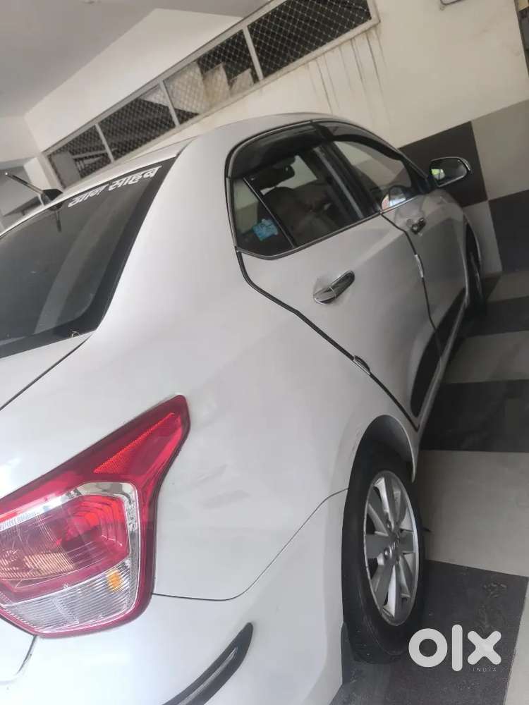 Hyundai Xcent 2016 Diesel Well Maintained