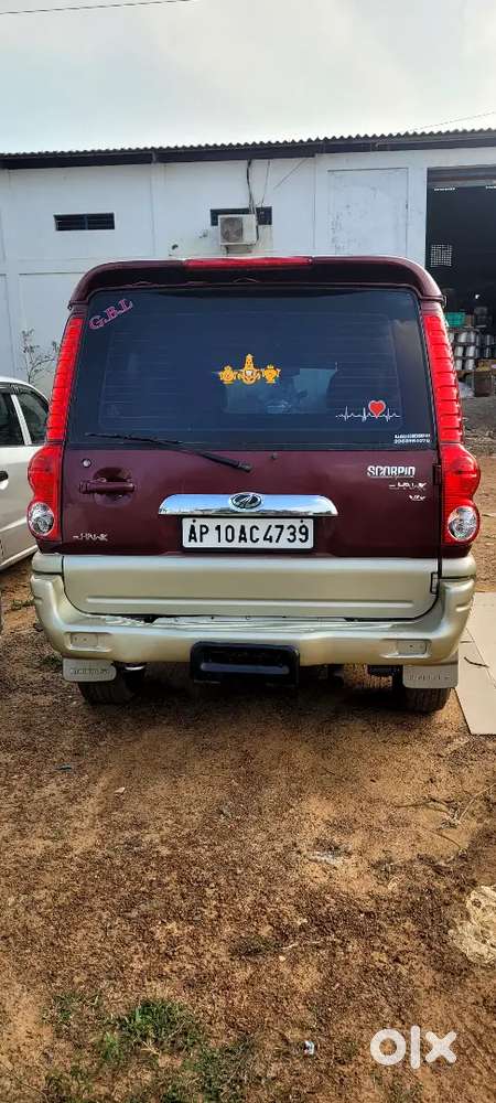 Mahindra Scorpio 2004