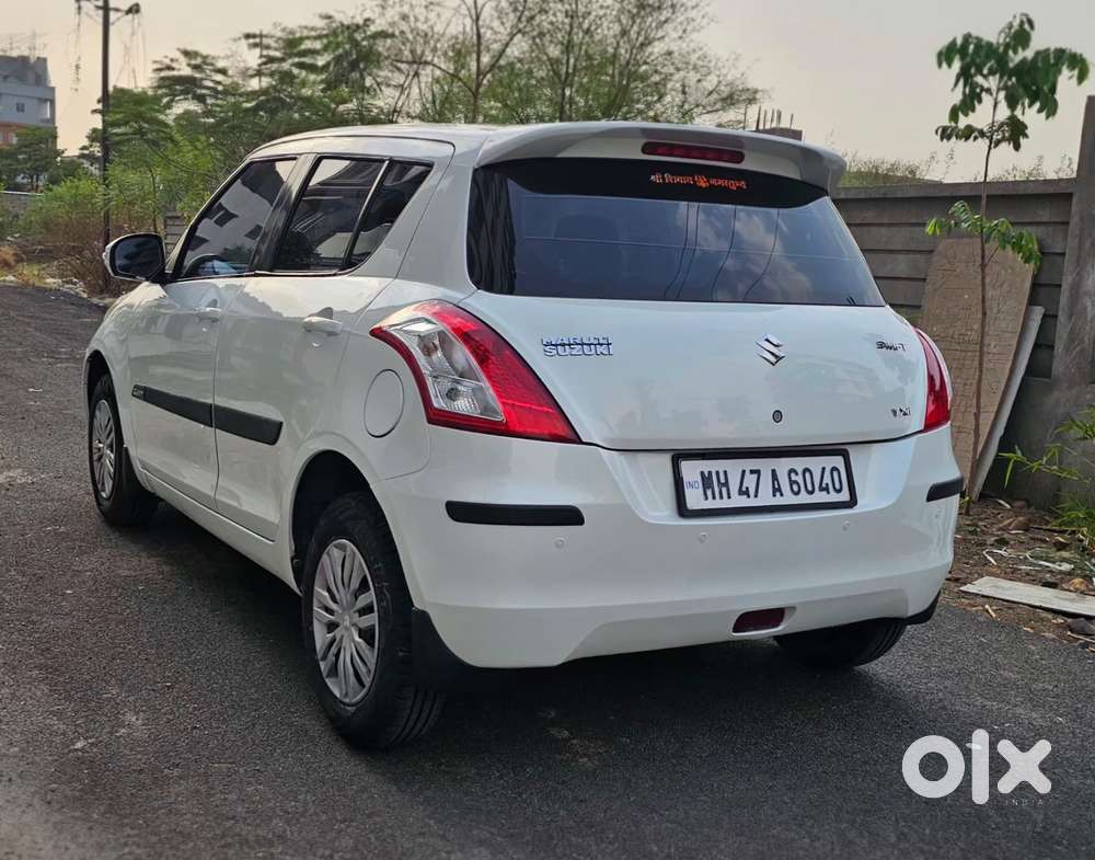 Maruti Suzuki Swift 1.2 Vxi (o), 2015, Petrol