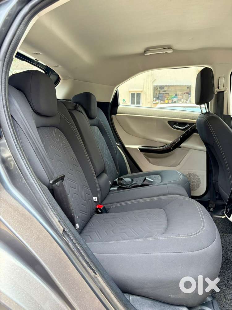 Tata Nexon 1.2 Revotron Xza Plus, 2021, Petrol