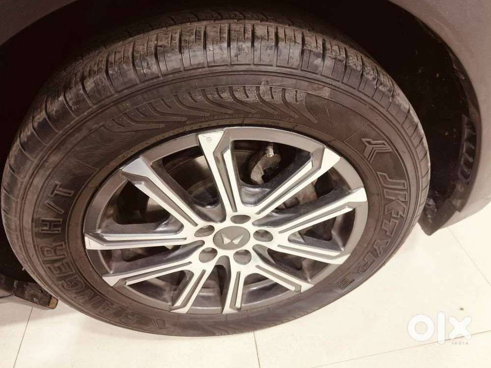 Mahindra Xuv700 2.2 Ax 7 Diesel At Luxury Pack Str Awd, 2022, Diesel