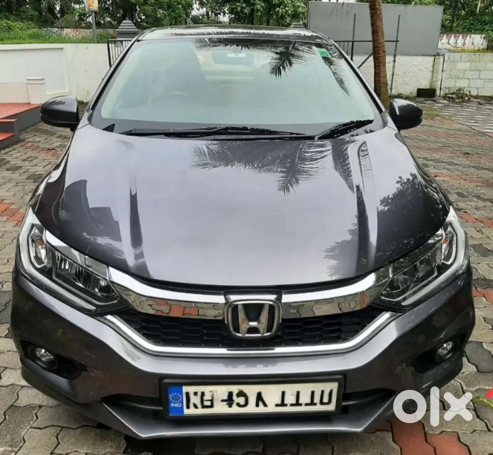 Honda City V At Sunroof, 2017, Petrol