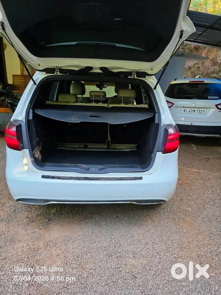 Mercedes Benz B Class B180