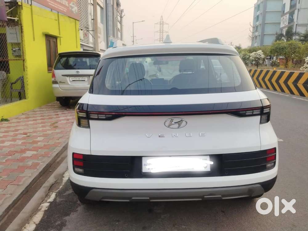 Hyundai Venue S Plus Mt 1.2 Kappa, 2022, Petrol