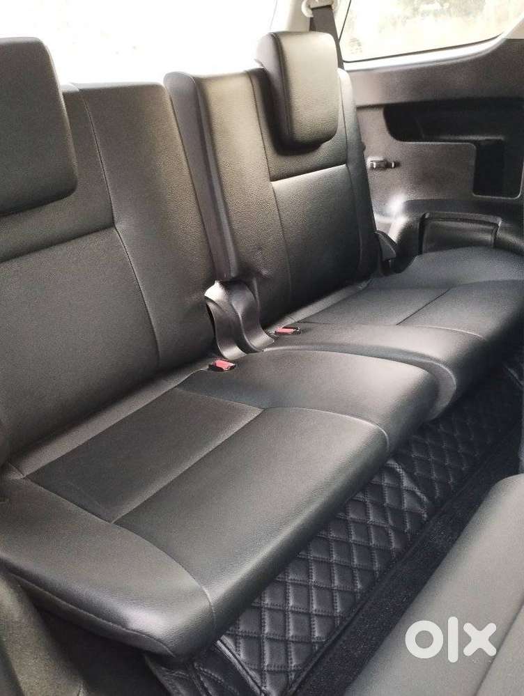 Toyota Fortuner 4x2 At 2.7 Petrol, 2025, Petrol