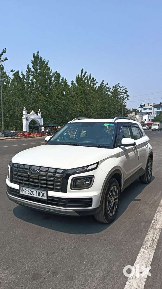 Hyundai Venue S, 2023, Petrol