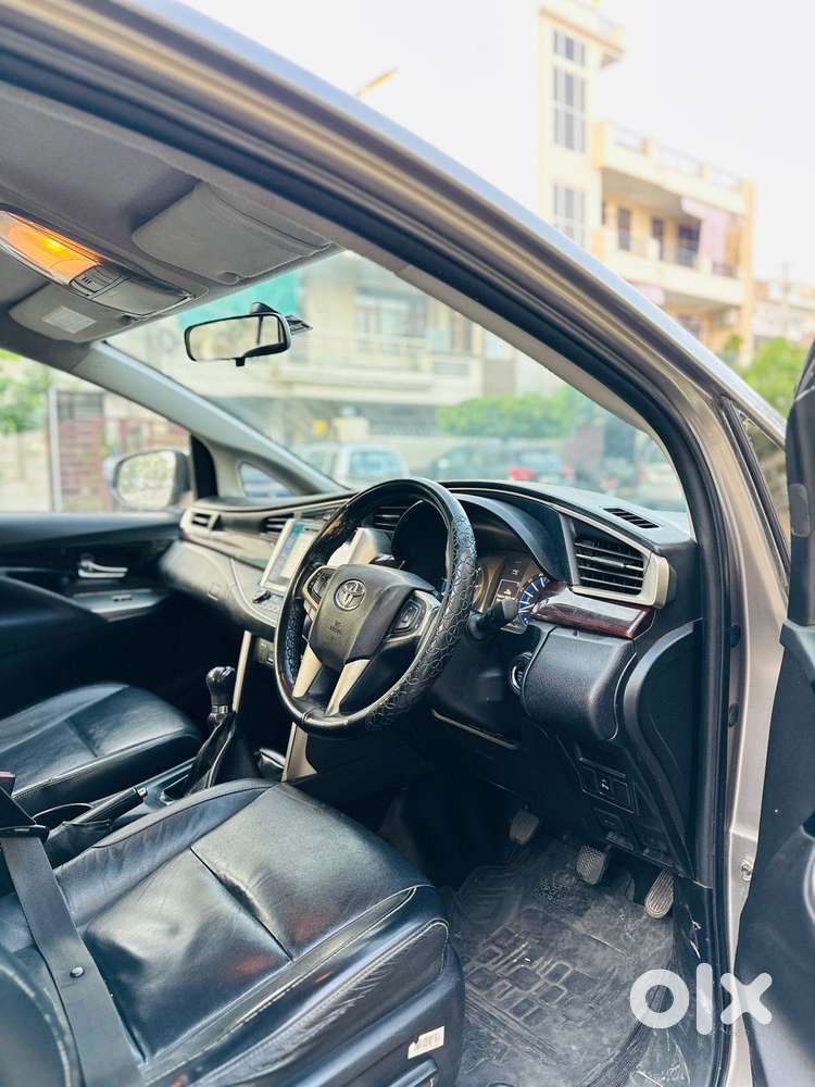 Toyota Innova Crysta 2.4 Z 7 Str, 2016, Diesel