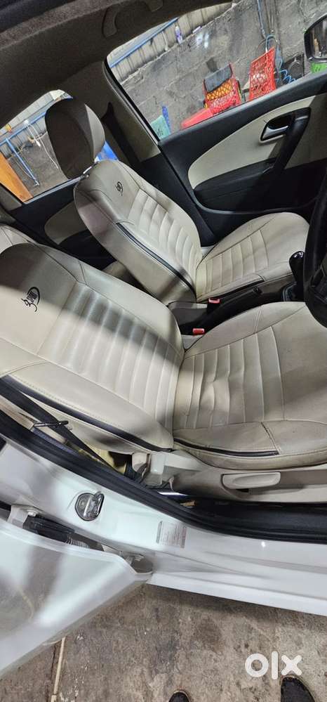 Volkswagen Polo Petrol Automatic 2012