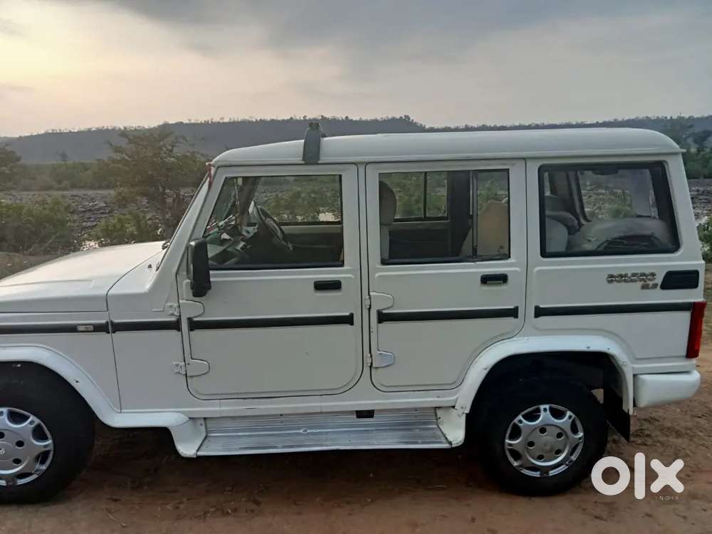 Arjent Sele 150000km.mahindra Bolero Sle 2013 Modal