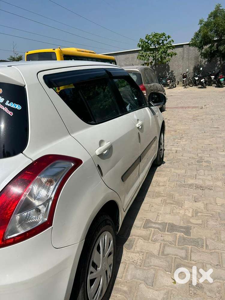 Maruti Suzuki Swift 2015 Petrol 500000 Km Driven