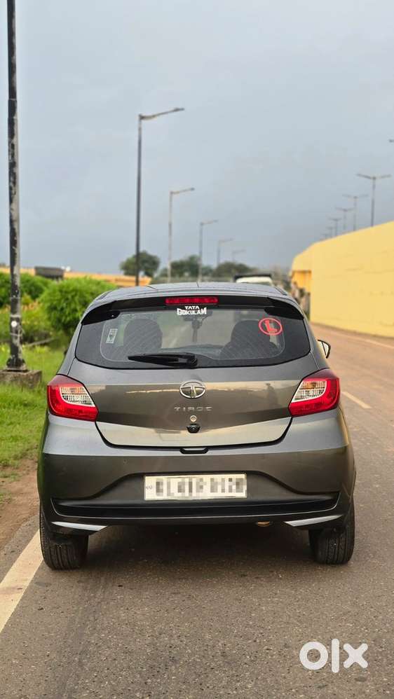 2021 Tata Tiago Petrol Manual