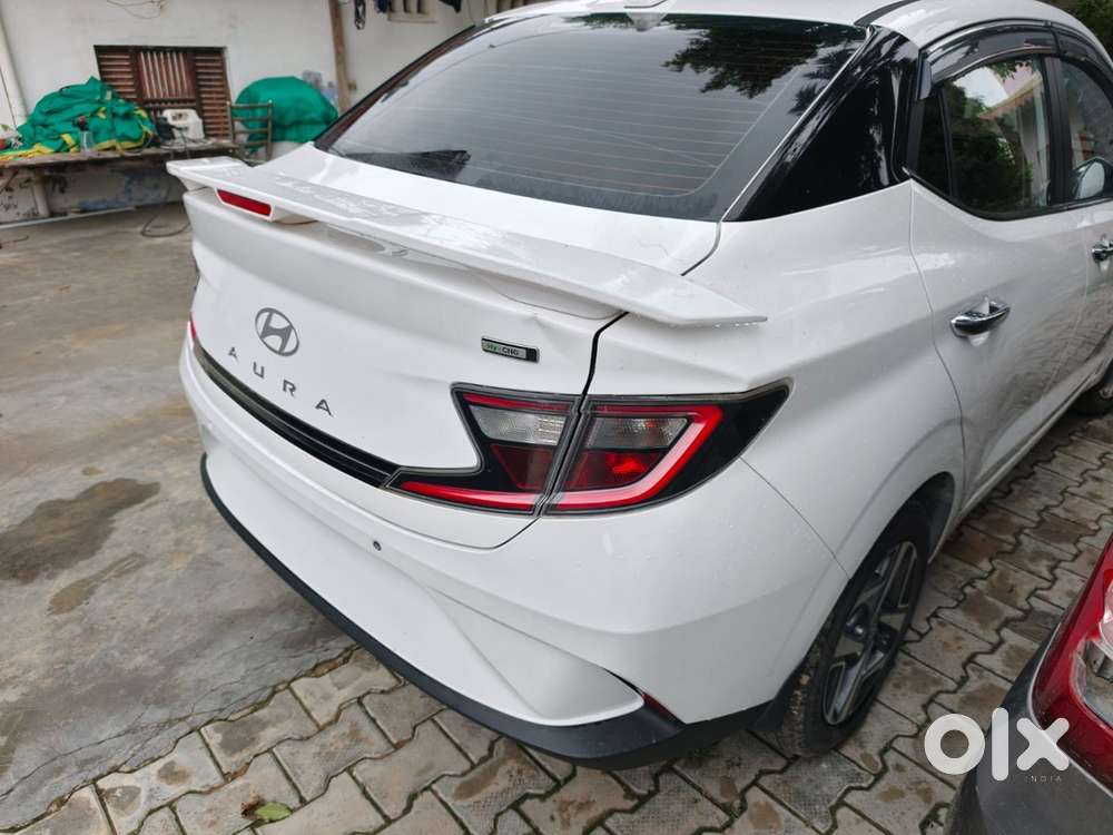 Hyundai Aura 1.2 Sx Cng 2025