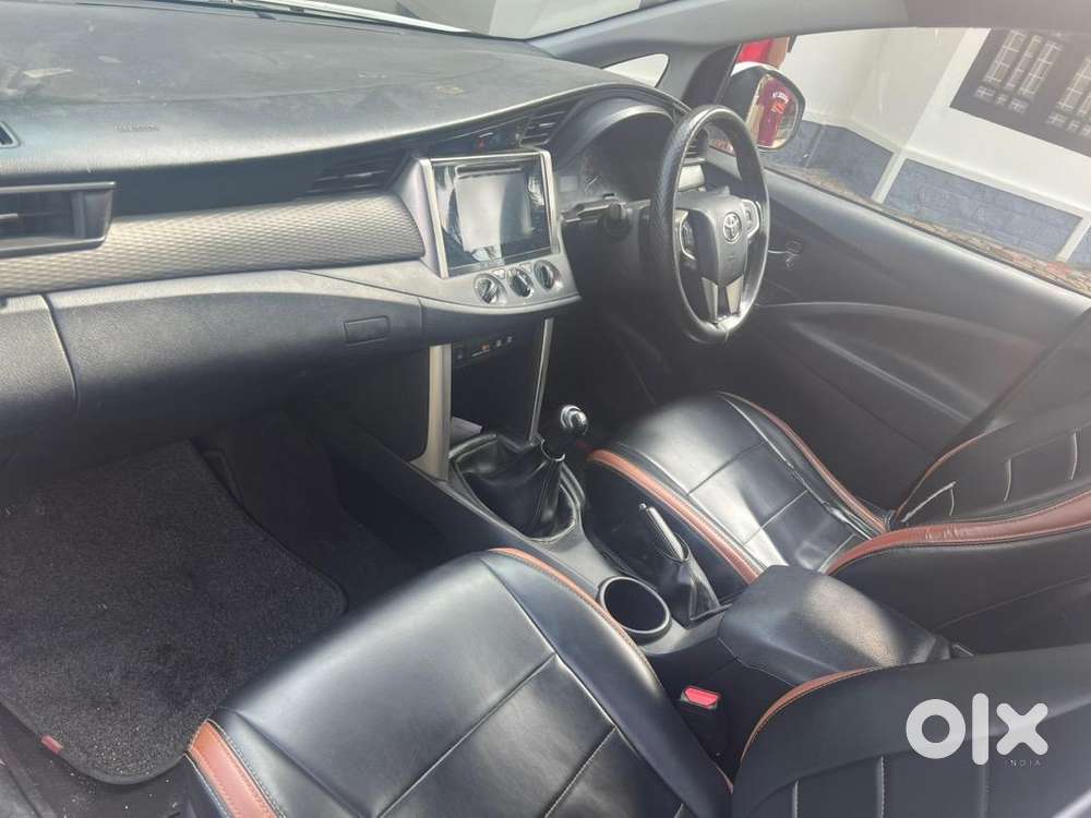 Toyota Innova Crysta 2018 Diesel Well Maintained