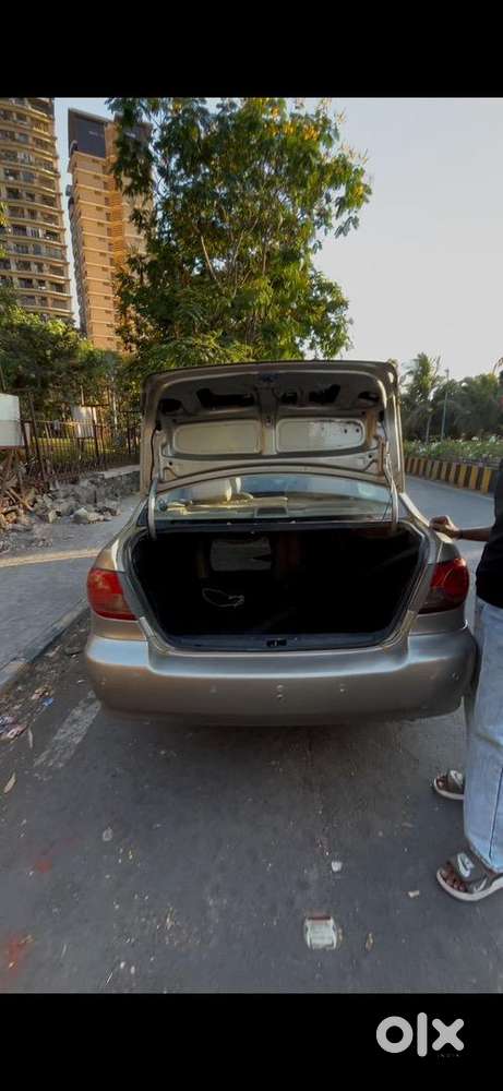 Toyota Manual Petrol 2006