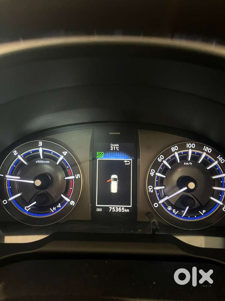 Toyota Innova Crysta 2016 Diesel Car