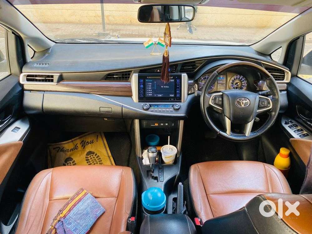 Toyota Innova Crysta 2.8z Automatic, 2016, Diesel