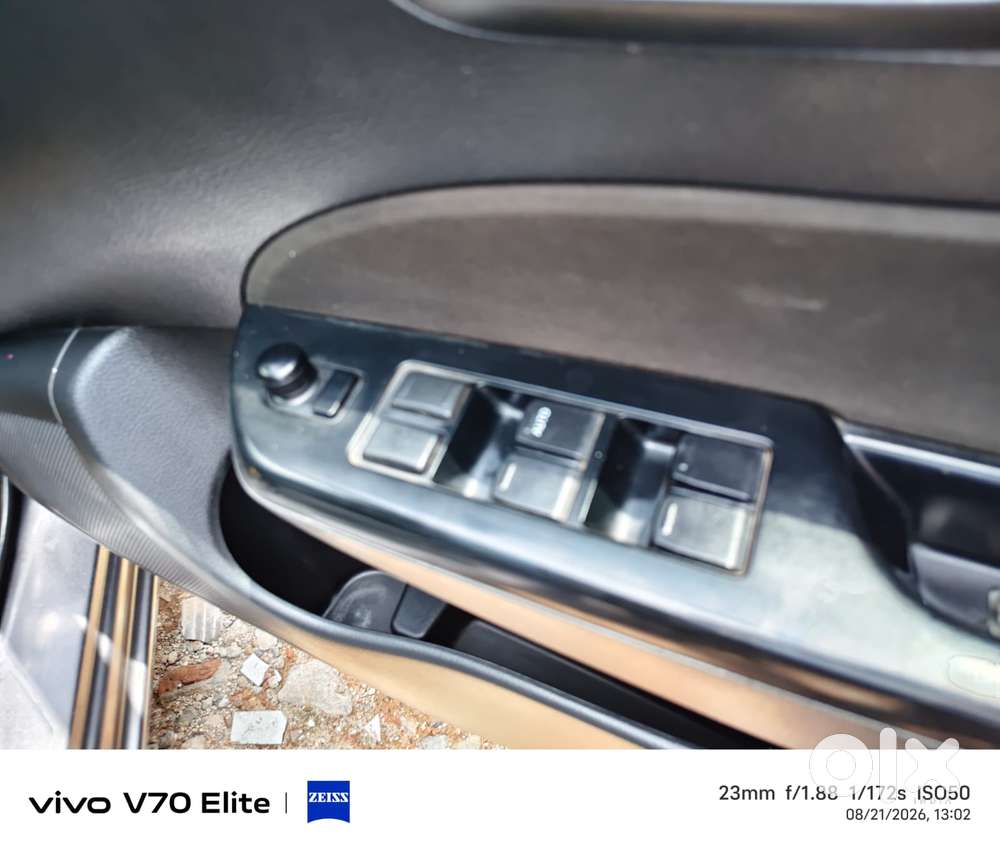 Maruti Suzuki Swift Vxi, 2016, Petrol
