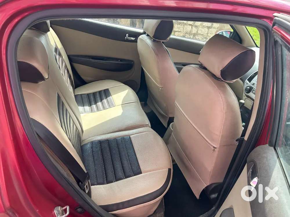 Hyundai I20 2011 Petrol Well Maintained
