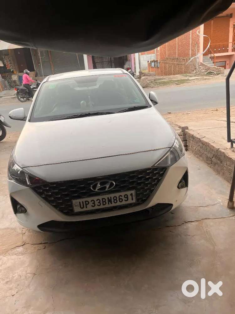 I Am Selling Verana Car