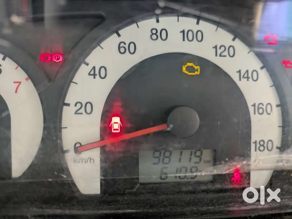 Mahindra Quanto 2013 Diesel Well Maintained