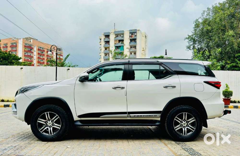 Toyota Fortuner 3.0 4x2 Automatic, 2023, Diesel