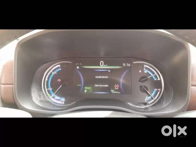 Toyota Innova Hycross 2.0 Zx (o) Hybrid 7 Str, 2023, Petrol