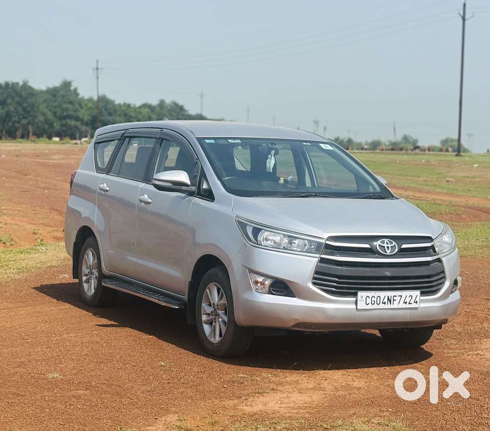 Toyota Innova Crysta 2.4 Gx Mt 8s, 2017, Diesel