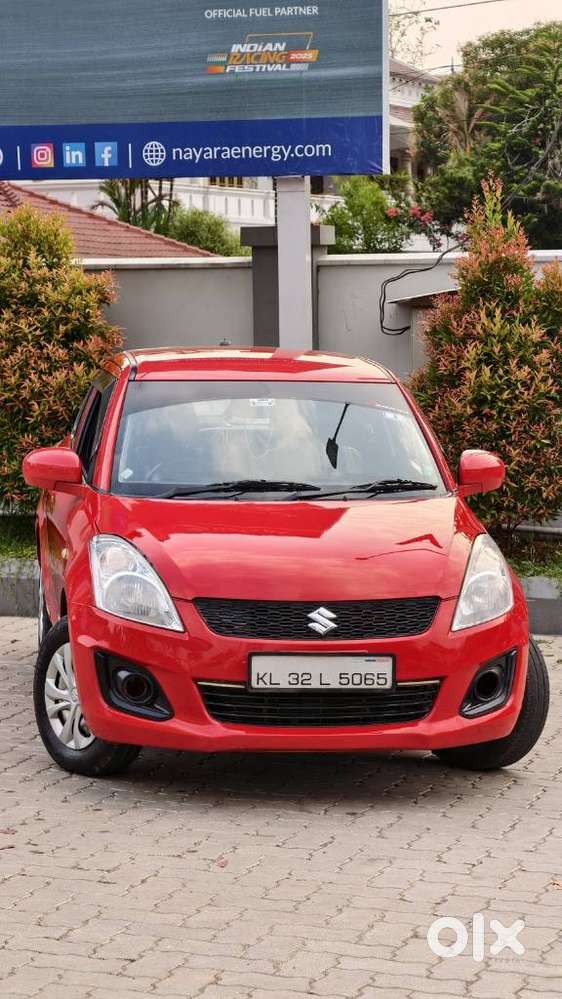 Maruti Suzuki Swift 1.2 Lxi (o), 2017, Petrol