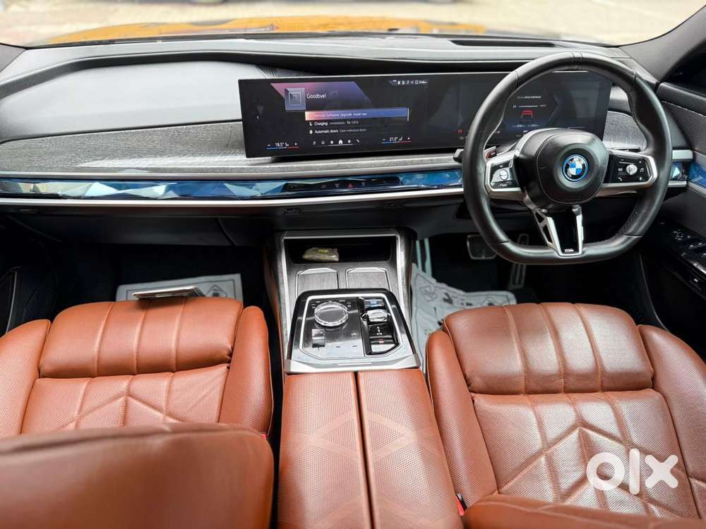 Bmw I7 Xdrive60, 2023, Electric
