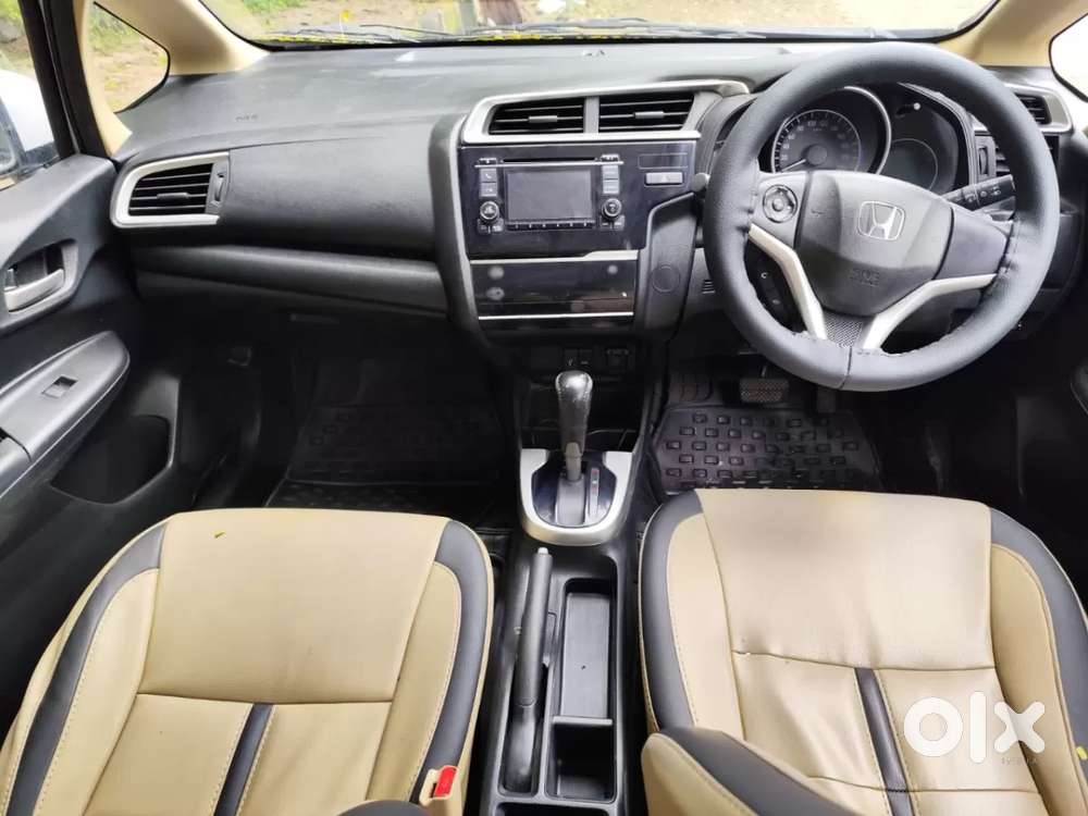 Honda Jazz V Cvt, 2016, Petrol