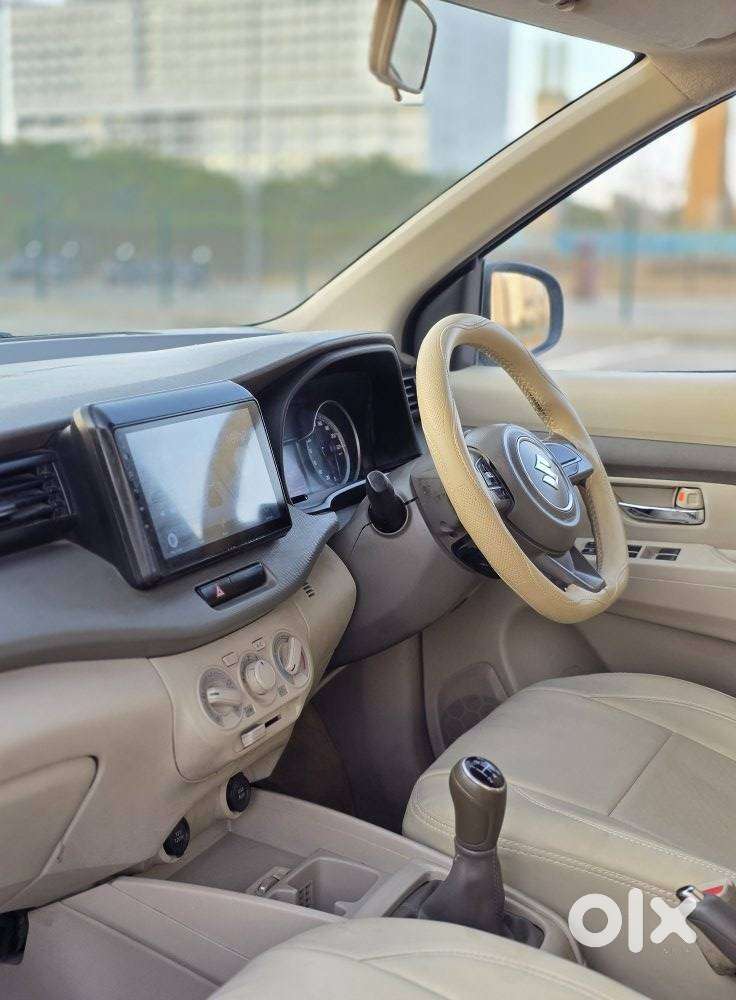 Maruti Suzuki Ertiga 2022-2023 Vxi Cng, 2022, Cng & Hybrids