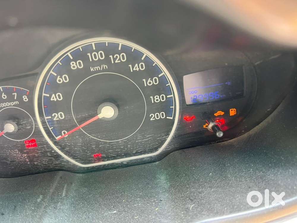 Hyundai I10 Cng & Hybrids 129996 Km Driven