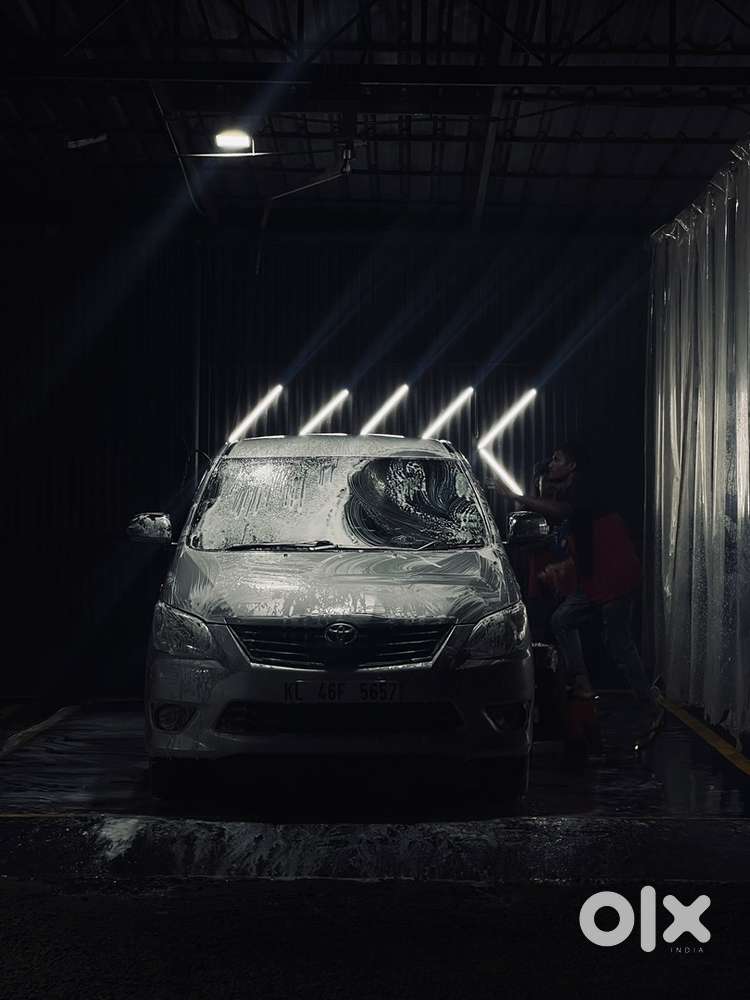 Toyota Innova 2012 Diesel Well Maintained