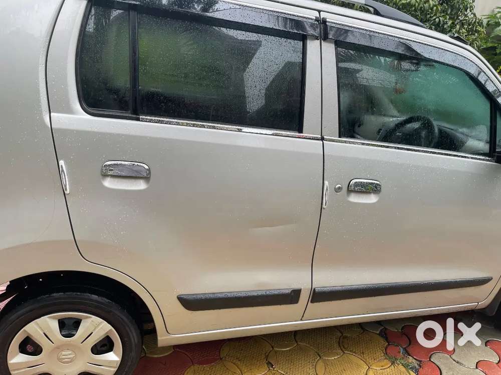 Maruti Suzuki Wagon R  Vxi     October 2016 Model