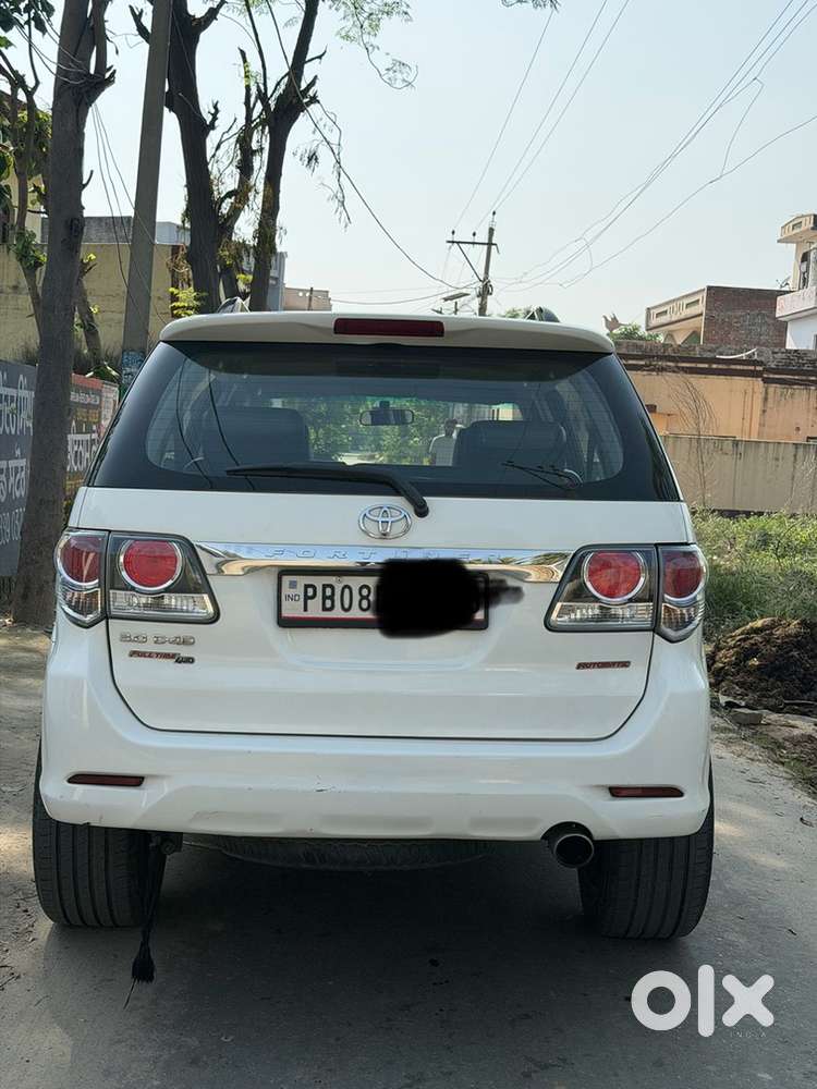 Toyota Fortuner Diesel 2015