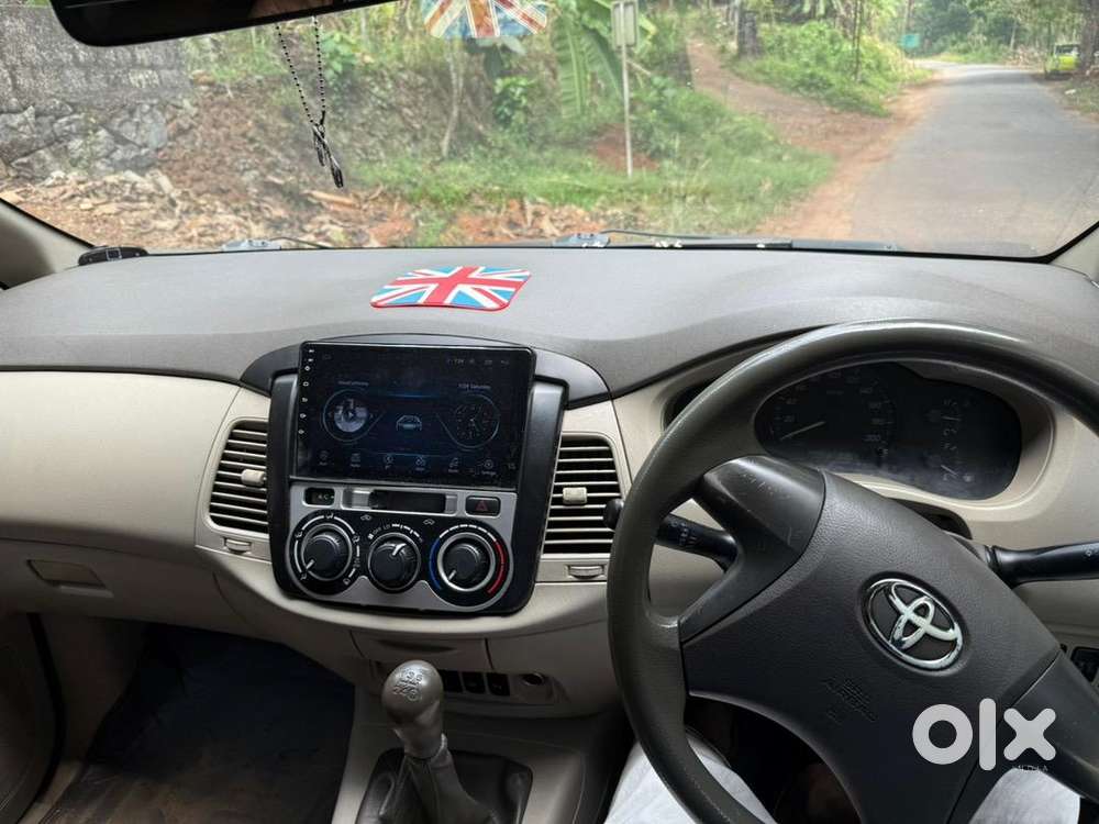 Toyota Innova 2013 Diesel Well Maintained