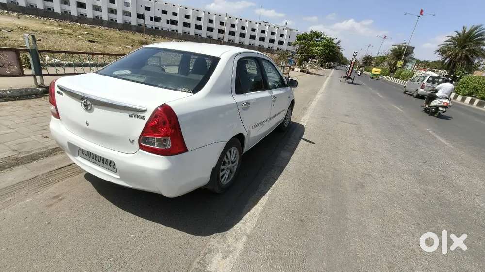 Toyota Etios 2012 Cng & Hybrids 60500 Km Driven