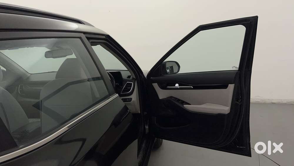 Kia Seltos Htx 1.5 Petrol Mt, 2022, Petrol