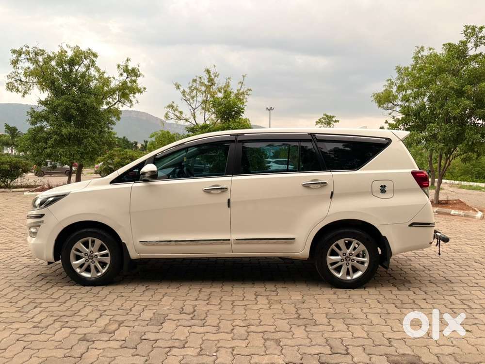 Toyota Innova Crysta Diesel 2018