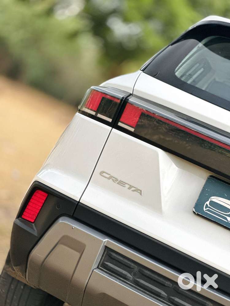 Hyundai Creta 1.5 Sx (o) Knight Ivt Petrol Dual Tone, 2025, Petrol