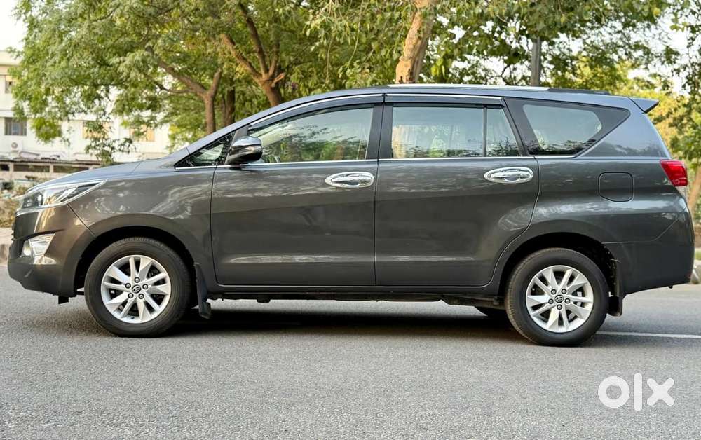 Toyota Innova Crysta 2.4 V, 2018, Diesel