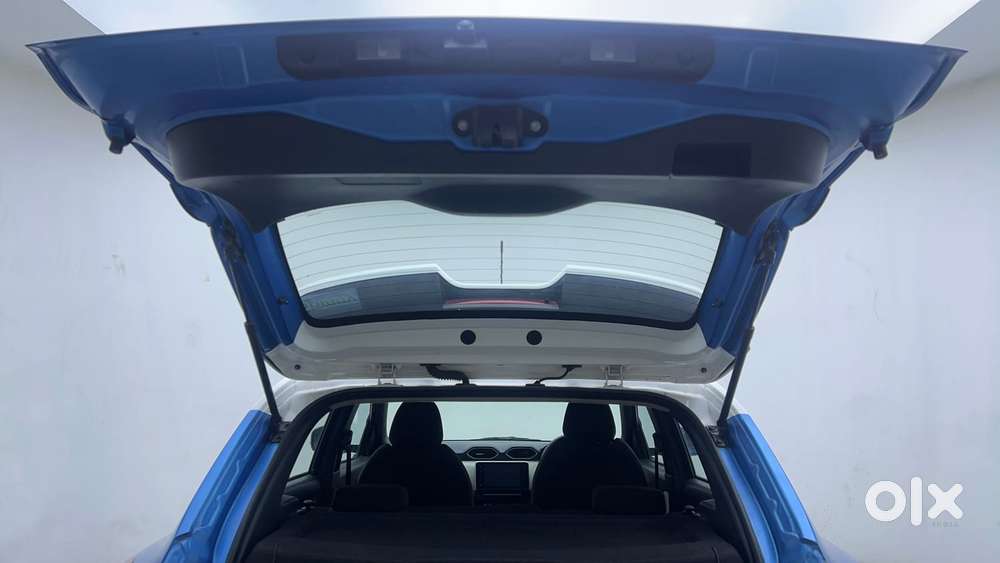 Nissan Magnite 1.0 Xv, 2021, Petrol