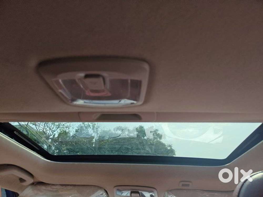 Mahindra Xuv300 W8 Diesel, 2022, Diesel