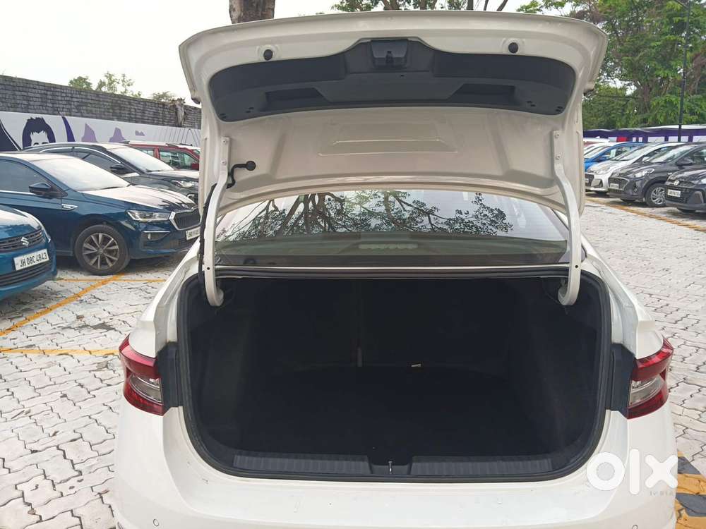 Skoda Slavia Style 1.5l Tsi Dsg, 2022, Petrol