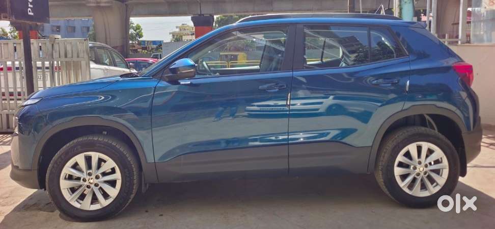 Skoda Kylaq Signature At, 2025, Petrol