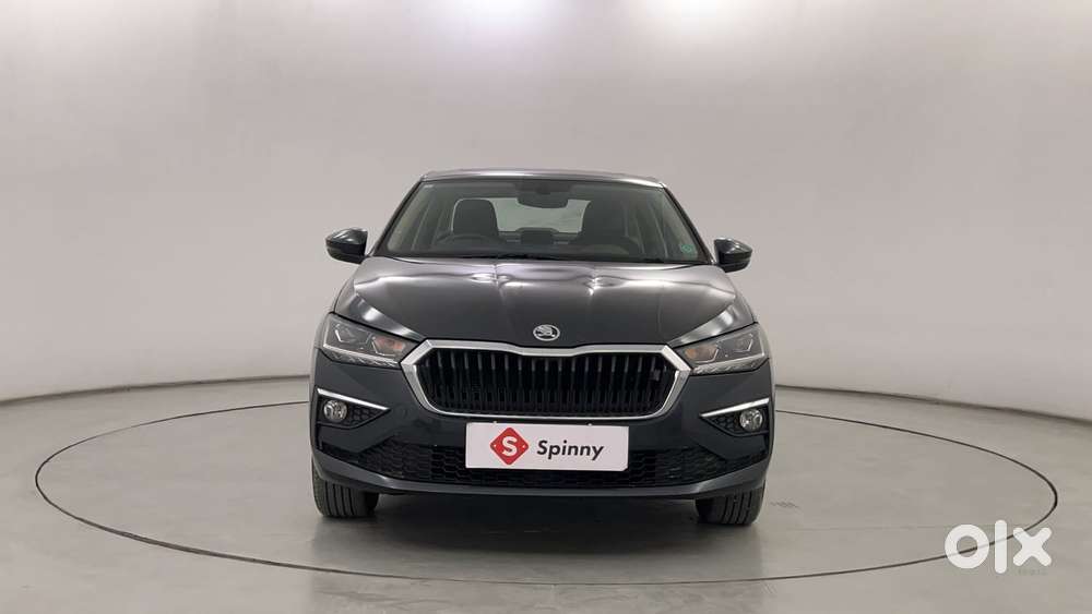 Skoda Slavia Style 1.0l Tsi At, 2022, Petrol